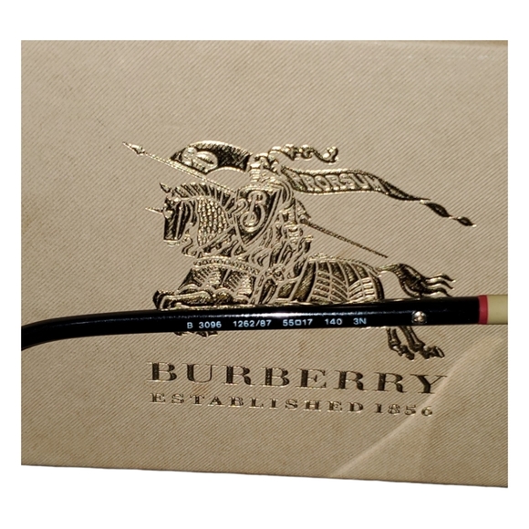 Burberry Cat Eye Sunglasses B 3096 1262/87 - Picture 4 of 6